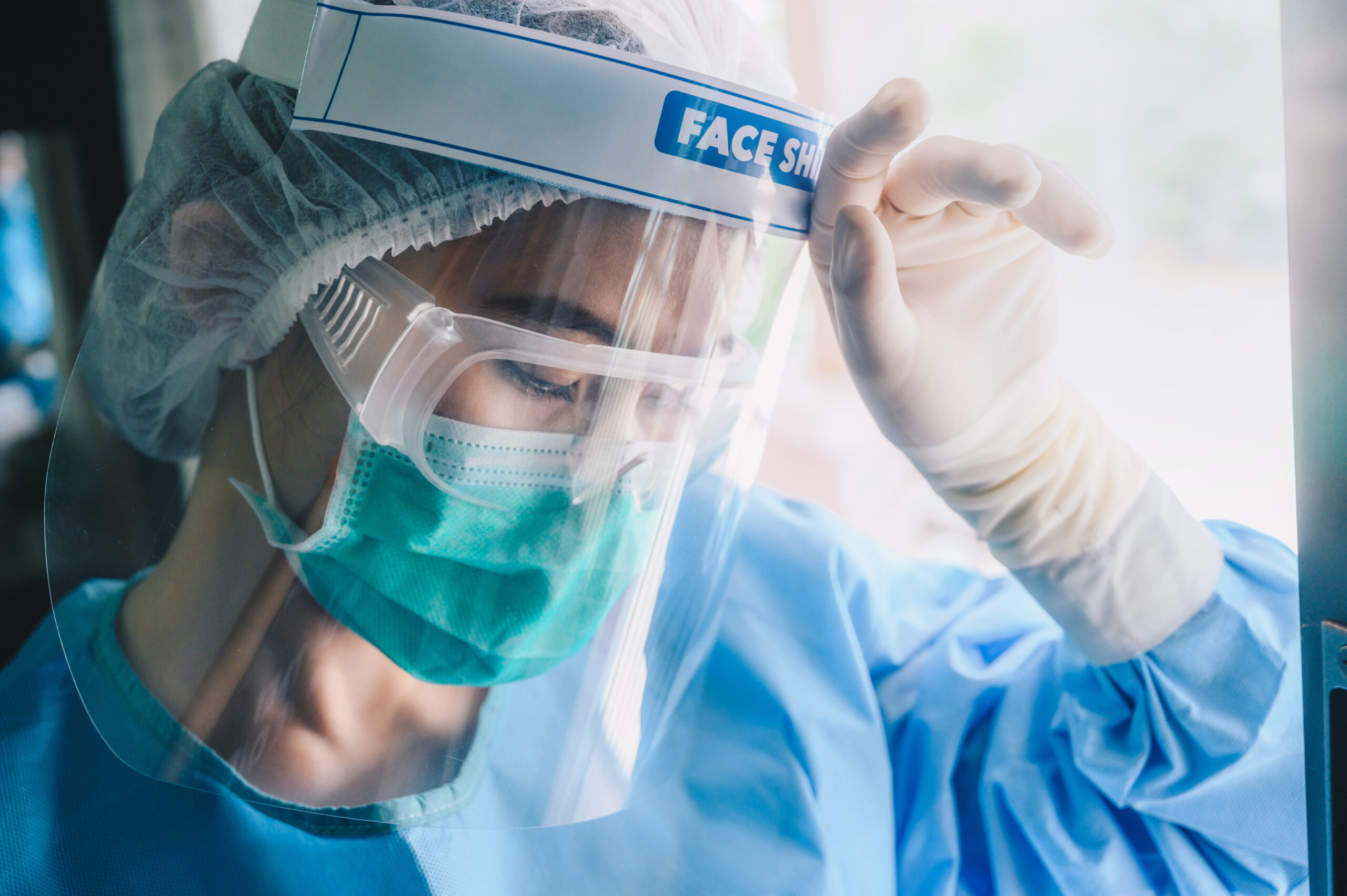 medical professional wearing ppe